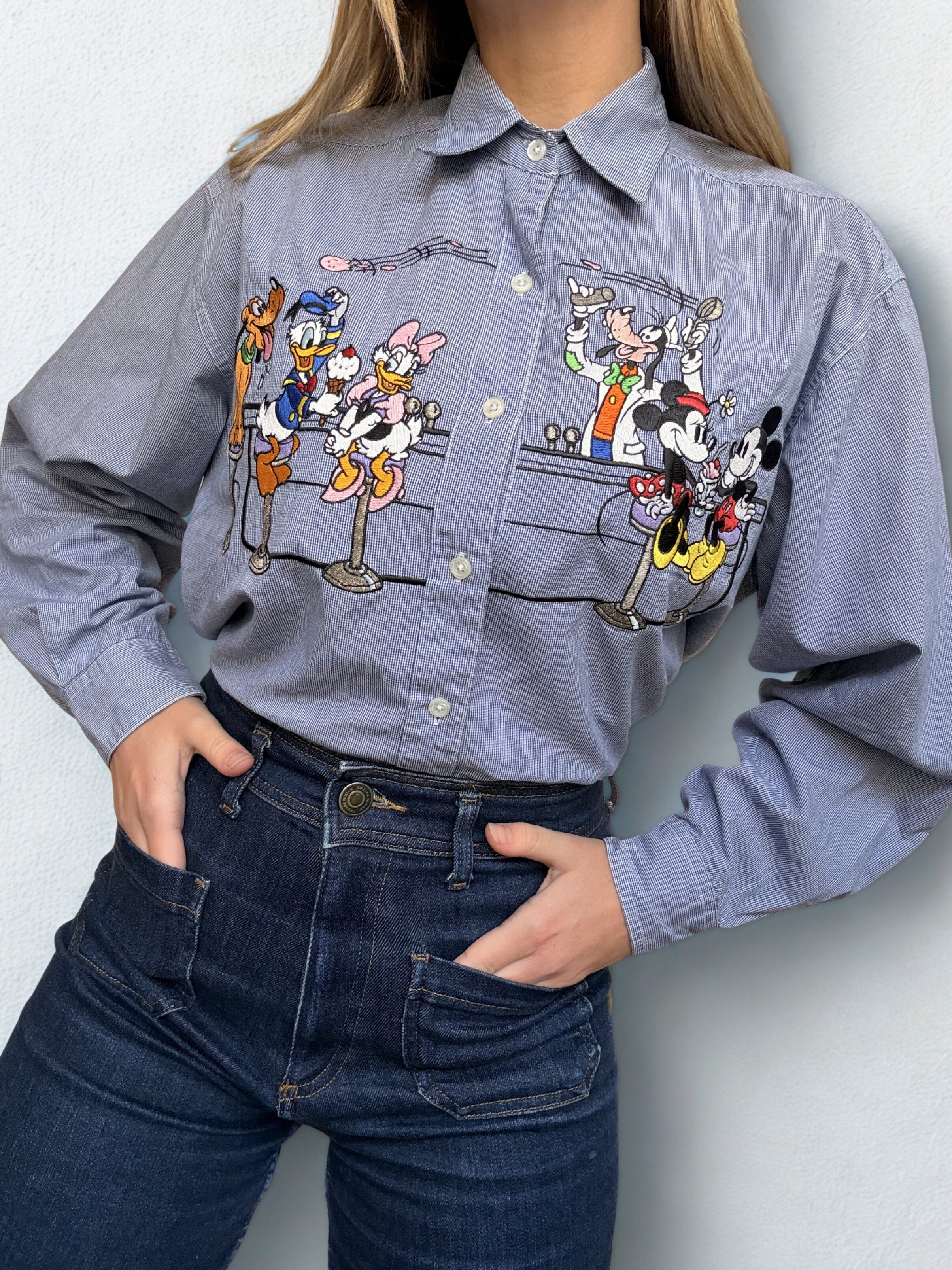 Mickey and friends Ice Cream Parlour Vintage Button up